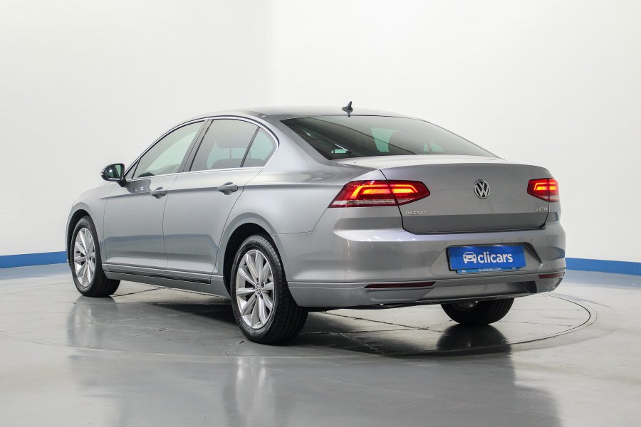 Volkswagen Passat Diésel Passat 2.0TDI Advance 110kW 8