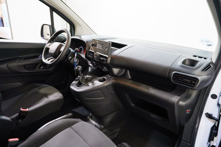 Citroën Berlingo Diésel Talla M BlueHDi 100 CONTROL 31