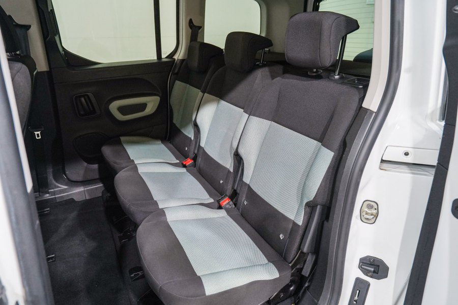 Citroën Berlingo Diésel Talla M BlueHDi 100 S&S FEEL PACK 33