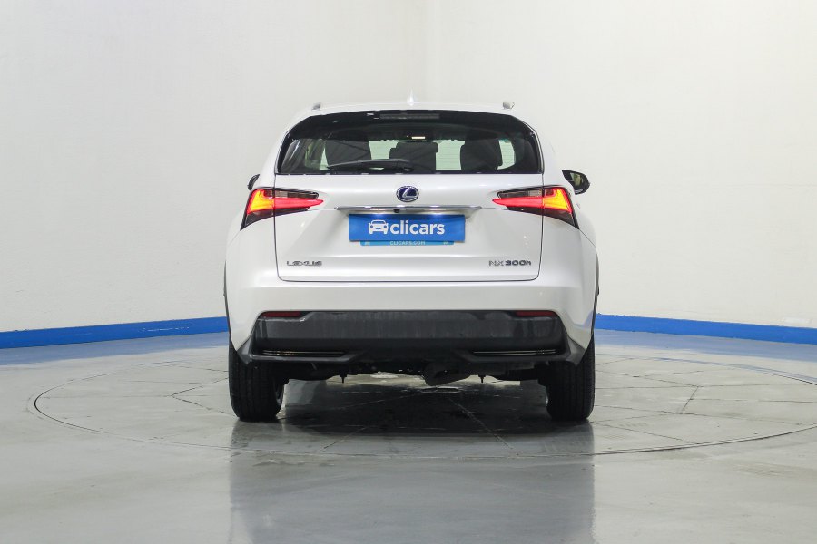 Lexus NX Híbrido 2.5 300h Corporate 2WD + Navibox 4