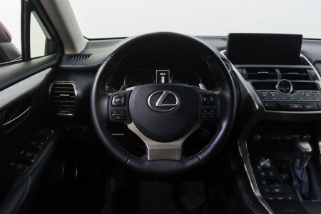 Lexus NX Híbrido 2.5 300h Executive Navigation 4WD 21
