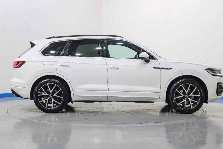 Volkswagen Touareg Diésel R-Line 3.0 V6 TDI 170kW Tip 4M 6