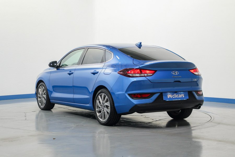 Hyundai i30 Gasolina i30 FB 1.0 TGDI Tecno 120 8