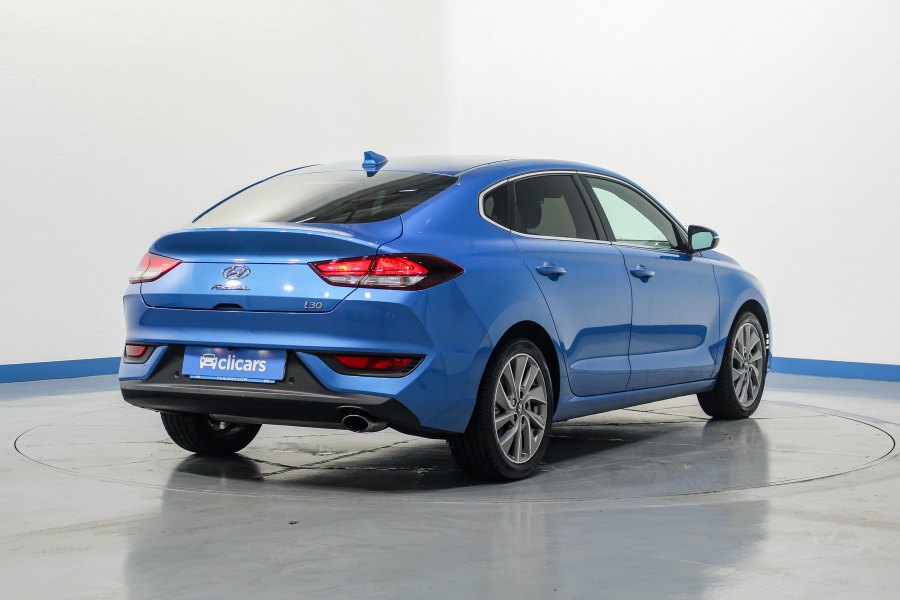 Hyundai i30 Gasolina i30 FB 1.0 TGDI Tecno 120 5