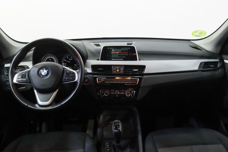 BMW X1 Diésel sDrive18dA Business 13