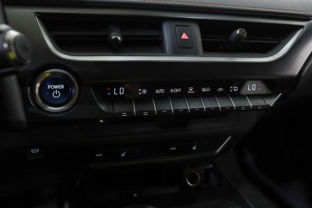 Lexus UX Híbrido 2.0 250h Executive Navigation 27