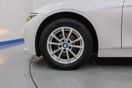 BMW Serie 3 Diésel 318d Touring 12