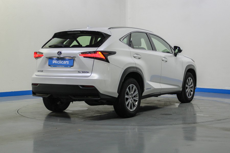 Lexus NX Híbrido NX 300h Business Navigation 2WD 5