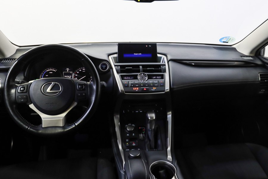 Lexus NX Híbrido NX 300h Business Navigation 2WD 6