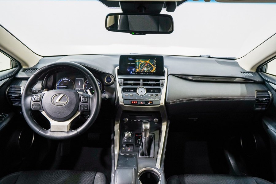 Lexus NX Híbrido 2.5 300h Business Navigation 2WD 12