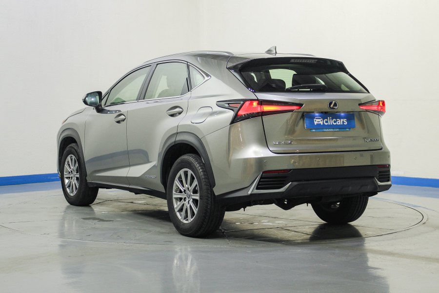 Lexus NX Híbrido 2.5 300h Business Navigation 2WD 8