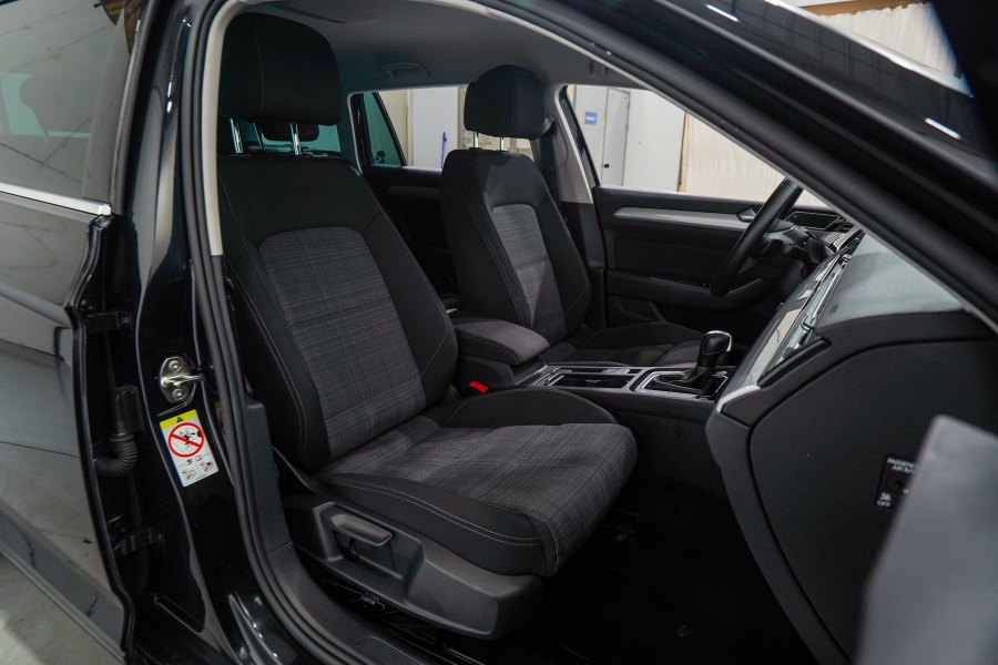 Volkswagen Passat Diésel Passat Variant 2.0TDI EVO Executive DGS7 110kW 14