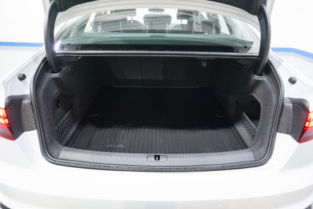 Audi A4 Advanced 35 TFSI 110kW (150CV) S tronic 11