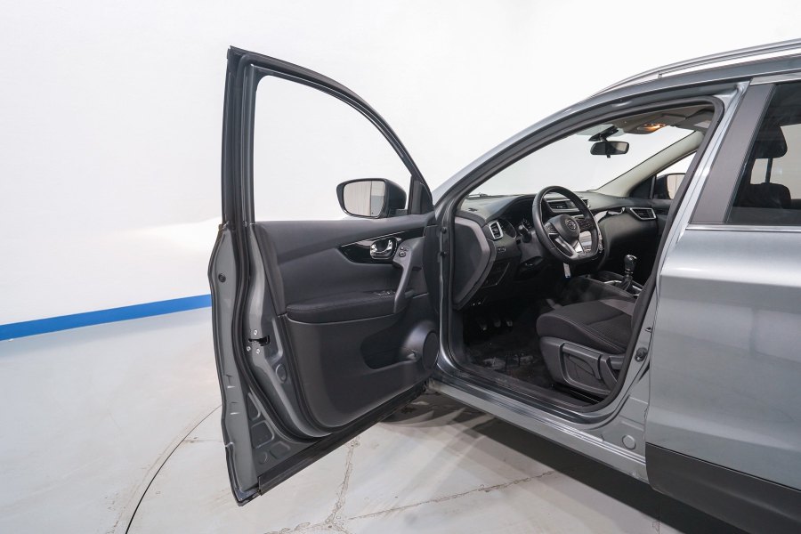 Nissan QASHQAI Gasolina DIG-T 103 kW (140 CV) E6D N-CONNECTA 18