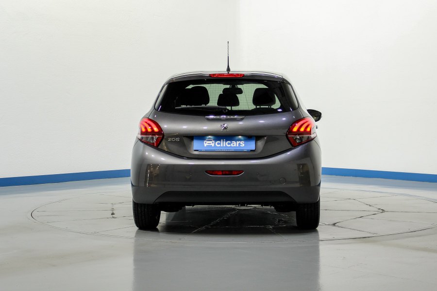 Peugeot 208 Gasolina 208 1.2 PureTech S&S Signature 110 4