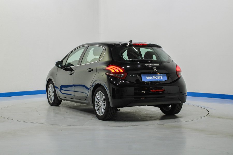 Peugeot 208 Gasolina 5P ALLURE 1.2L PureTech 60KW (82CV) 8