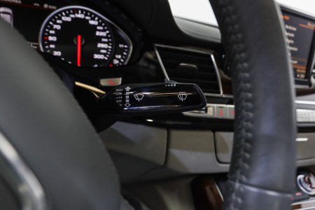 Audi A8 Gasolina 4.0 TFSI 435CV quattro tiptronic 27