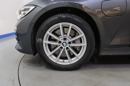 BMW Serie 3 Híbrido enchufable 330e 12