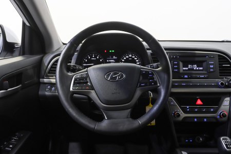 Hyundai Elantra Gasolina 1.6 MPI Klass 20
