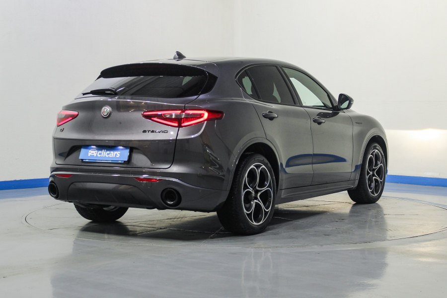 Alfa Romeo Stelvio Diésel 2.2 Diésel 154kW (210CV) Veloce Q4 5