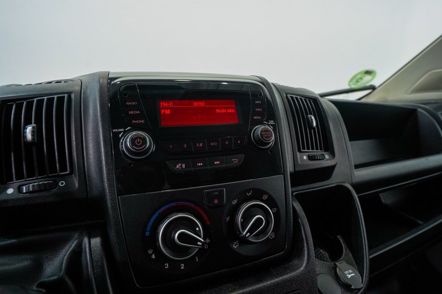 Citroen Jumper Diésel Jumper Fg. 2.2BlueHDi 33 L2H2 S&S 140 24