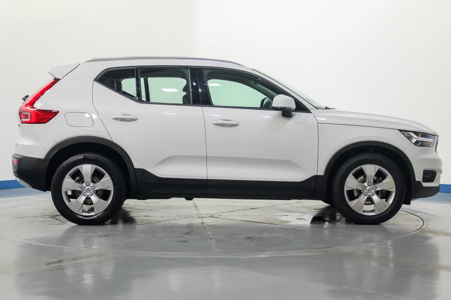 Volvo XC40 Diésel XC40 D3 Momentum Pro Aut. 6