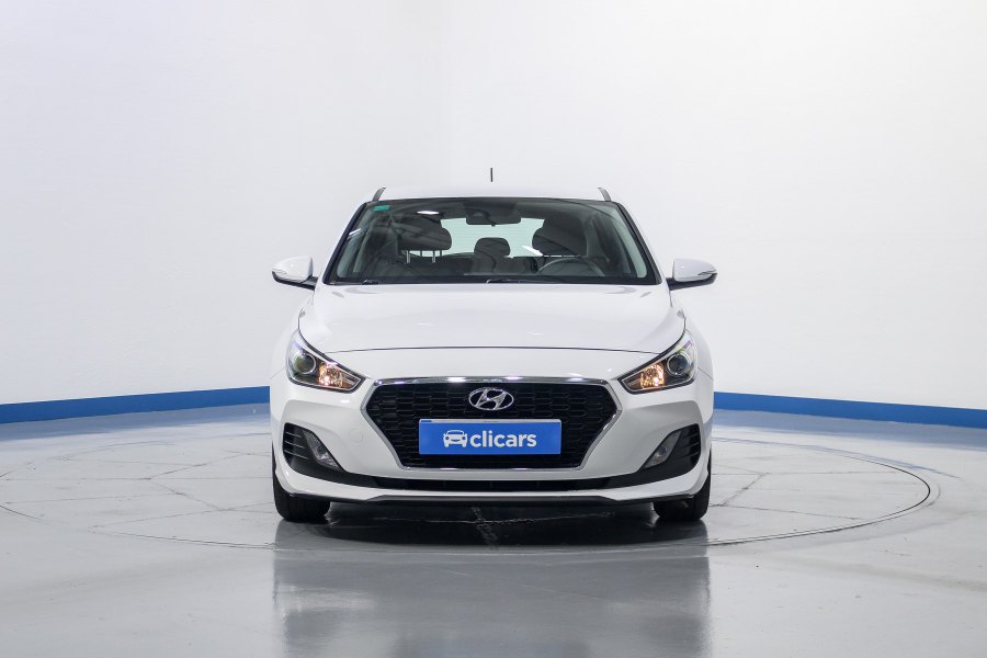 Hyundai i30 Diésel 1.6 CRDI 70kW (95CV) Essence 2