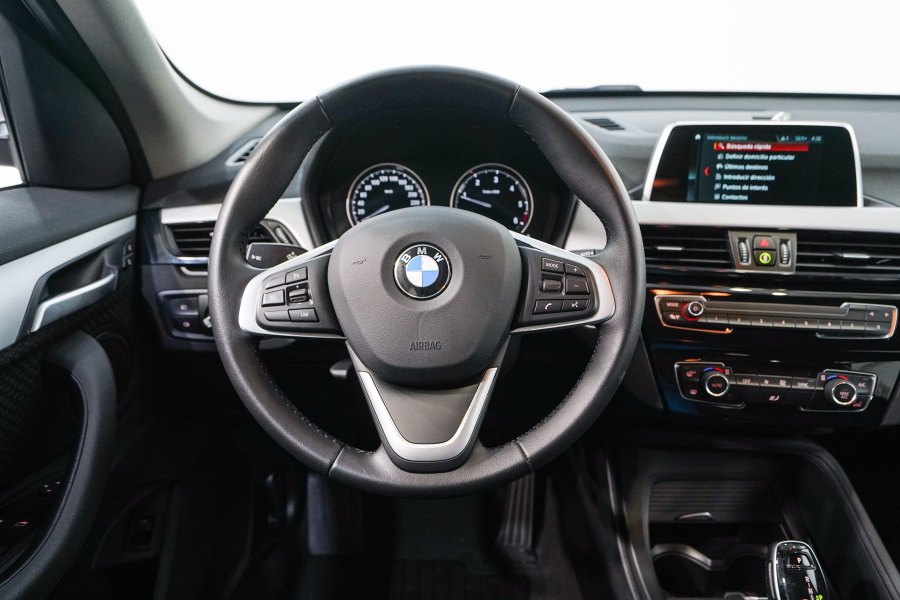 BMW X1 Diésel sDrive18dA 21