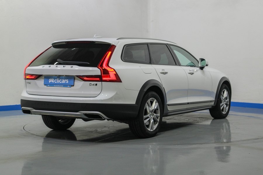 Volvo V90 Cross Country Diésel 2.0 D4 AWD Auto 5