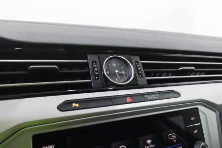 Volkswagen Passat Gasolina Advance 1.5 TSI 110kW(150CV) Variant 33