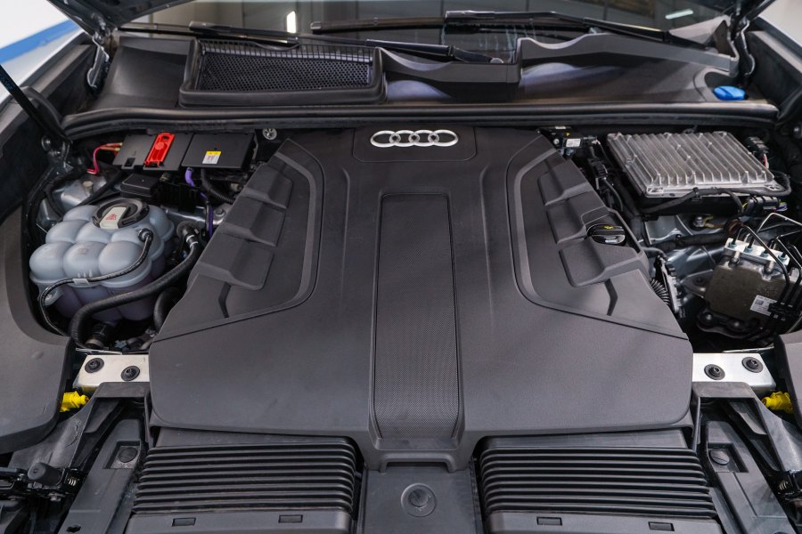 Audi Q8 Mild hybrid 50 TDI 210kW Black L quattro tiptronic 40