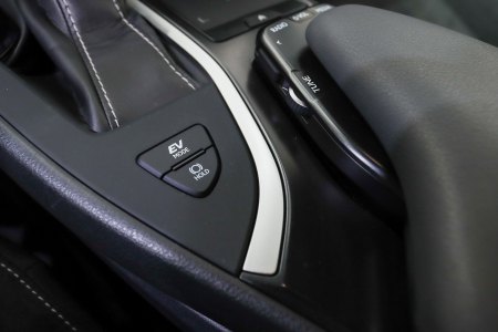 Lexus UX Híbrido 2.0 250h Business 30