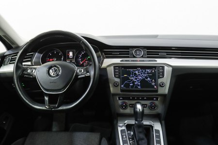 Volkswagen Passat Diésel Variant Advance 2.0 TDI 110kW BMT DSG 13