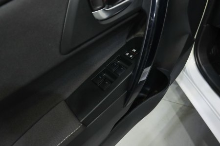 Toyota Auris Híbrido 1.8 140H Hybrid Feel! Edition 19