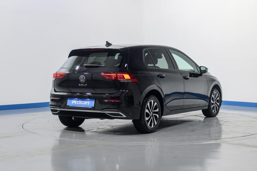 Volkswagen Golf Gasolina Life 1.0 TSI 81kW (110CV) 5