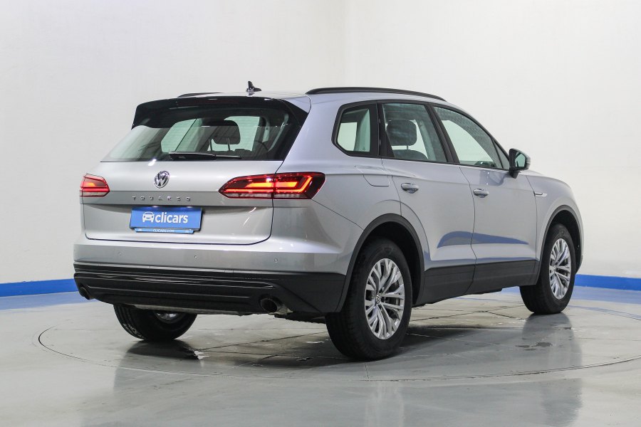 Volkswagen Touareg Diésel Pure 3.0 TDI 170kW (231CV) Tip 4Motion 5