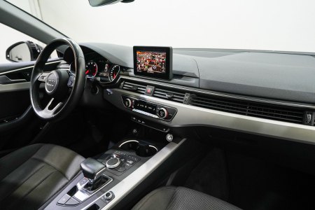 Audi A5 Mild hybrid Advanced 40 TFSI 140kW S tron Sportback 38