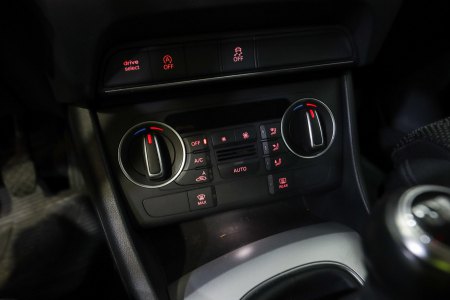 Audi Q3 Diésel Sport edition 2.0 TDI 88kW (120CV) 29