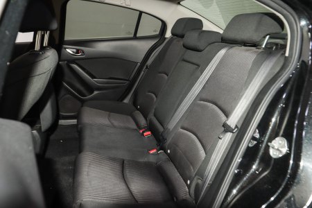 Mazda Mazda3 Diésel 2.2 DE 110kW MT Luxury+Nav SDN 34