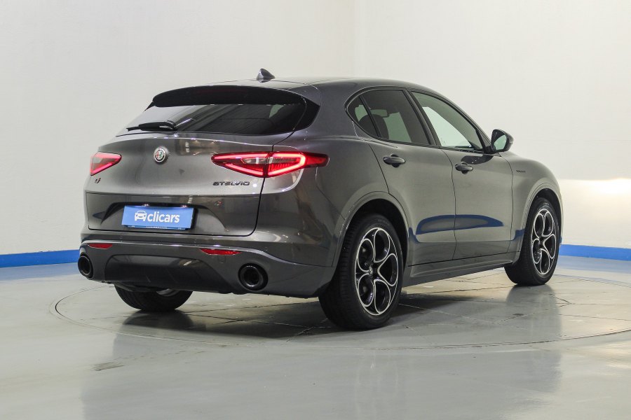 Alfa Romeo Stelvio Diésel 2.2 Diésel 154kW (210CV) Veloce Q4 5