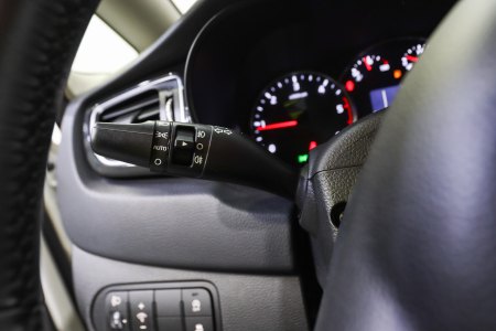 Kia Carens Diésel 1.7 CRDi VGT 115CV Drive Eco-Dynam 5pl 25