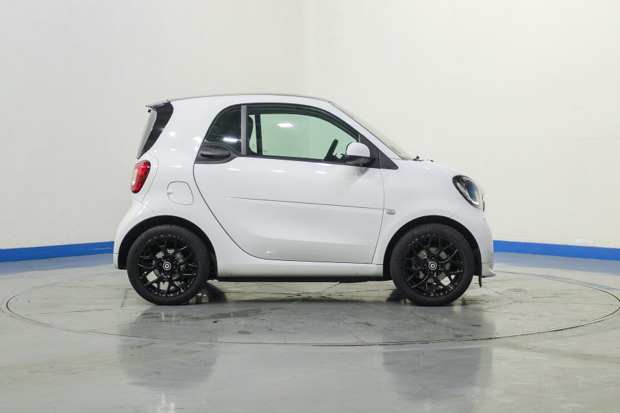 Smart ForTwo Gasolina 0.9 66kW (90CV) COUPE Urbanshadow Editio 6