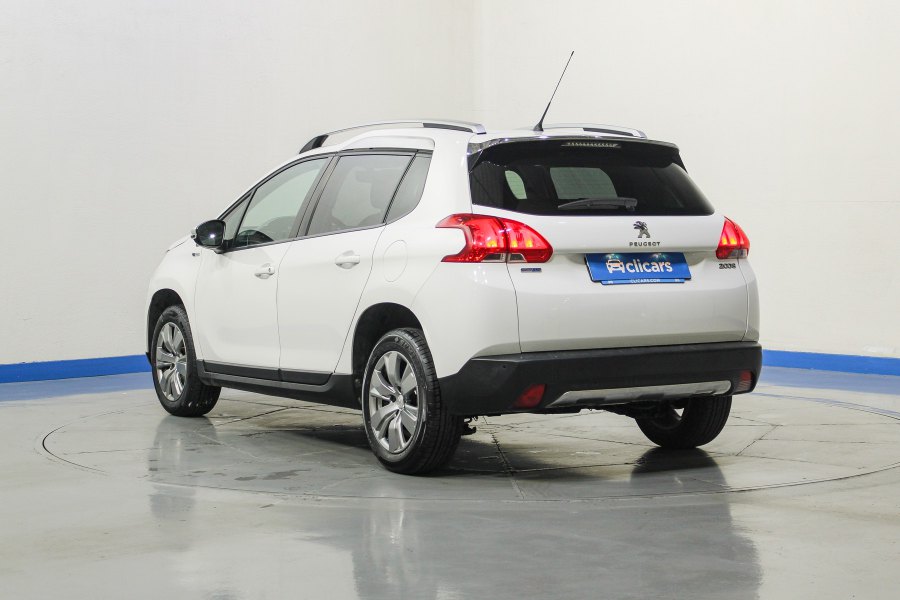 Peugeot 2008 Diésel Style 1.6 BlueHDi 100 8