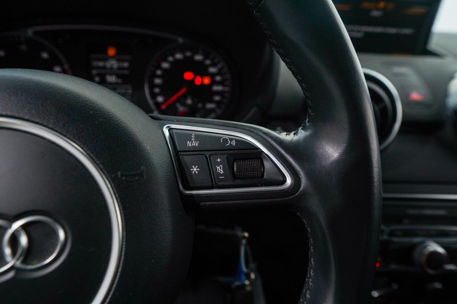 Audi A1 Gasolina A1 Sportback 1.0 TFSI Adrenalin 19