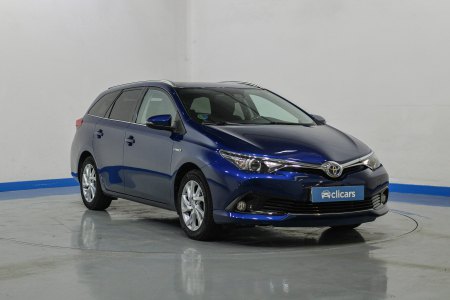 Toyota Auris 1.8 140H Active Touring Sports 3