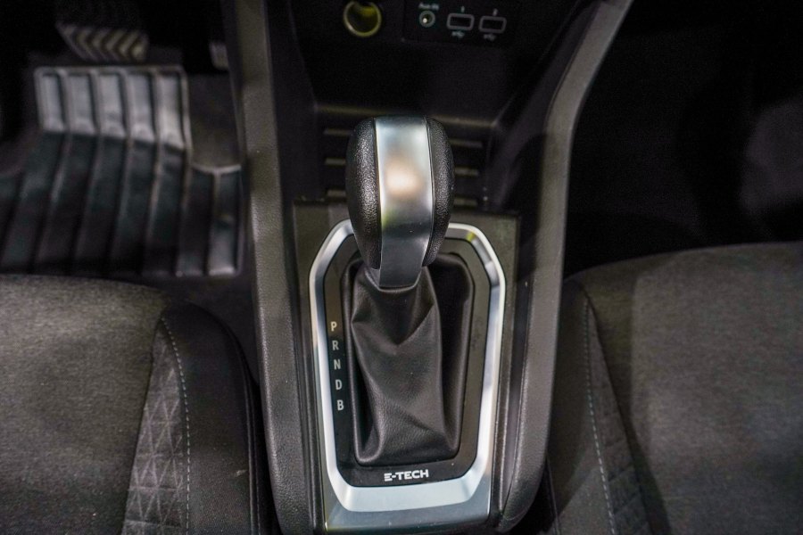 Renault Clio Híbrido Intens E-Tech Híbrido 104 kW (140CV) 26