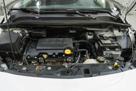 Opel Corsa Gasolina 1.4 Business 66kW (90CV) 34