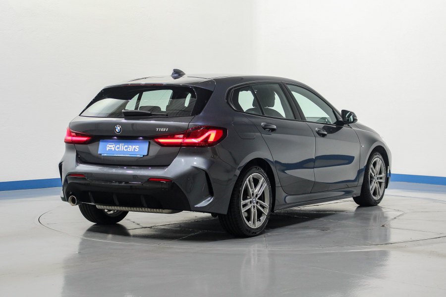 BMW Serie 1 Gasolina 118iA M Sport 5