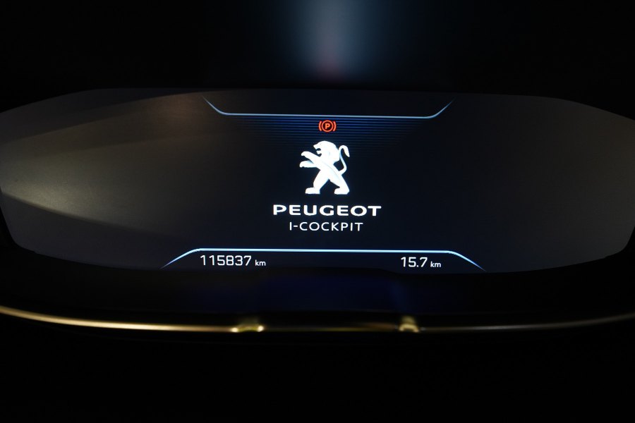 Peugeot 3008 Gasolina 1.2 PURETECH 96KW (130CV) ALLURE S&S 13