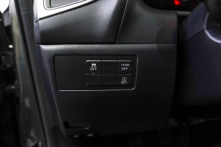 Mazda Mazda3 Diésel 1.5 DE 77KW MT Black Tech Edition 24